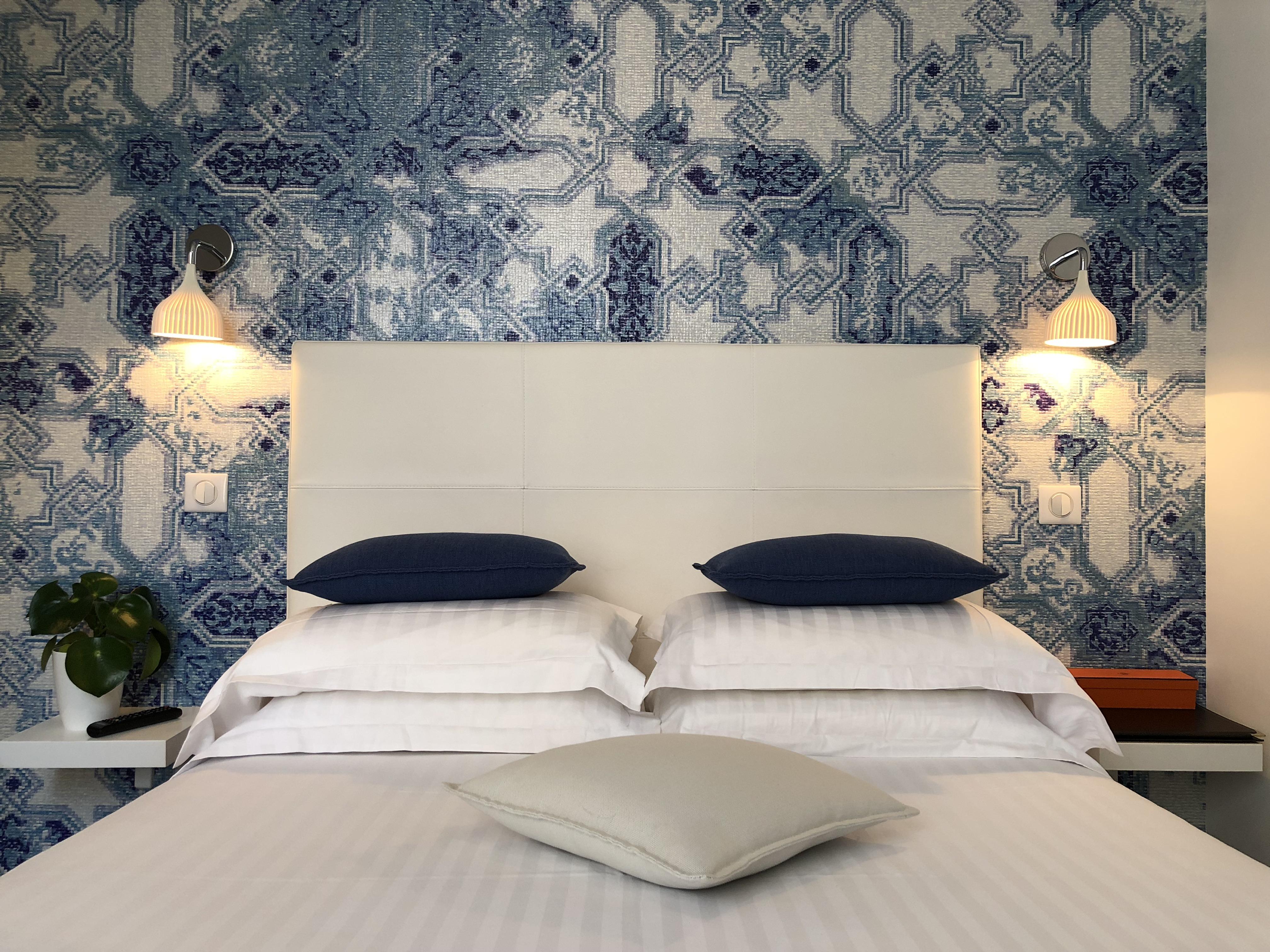 Rose Hotel 3*